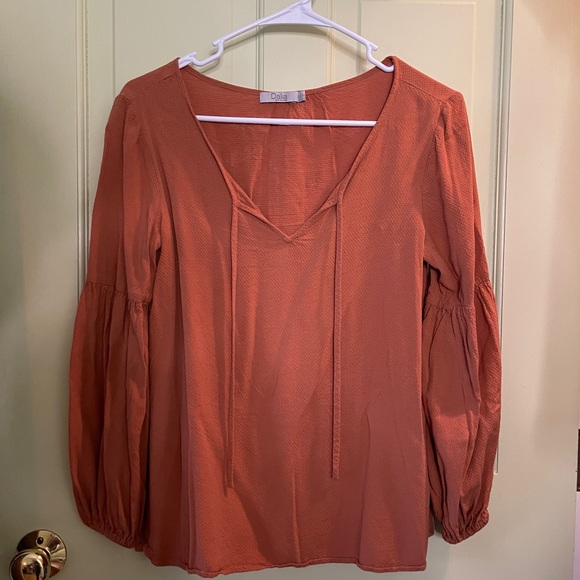 Dalia Blouse - Picture 6 of 7